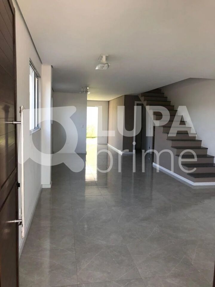 Casa, 3 quartos, 140 m² - Foto 3