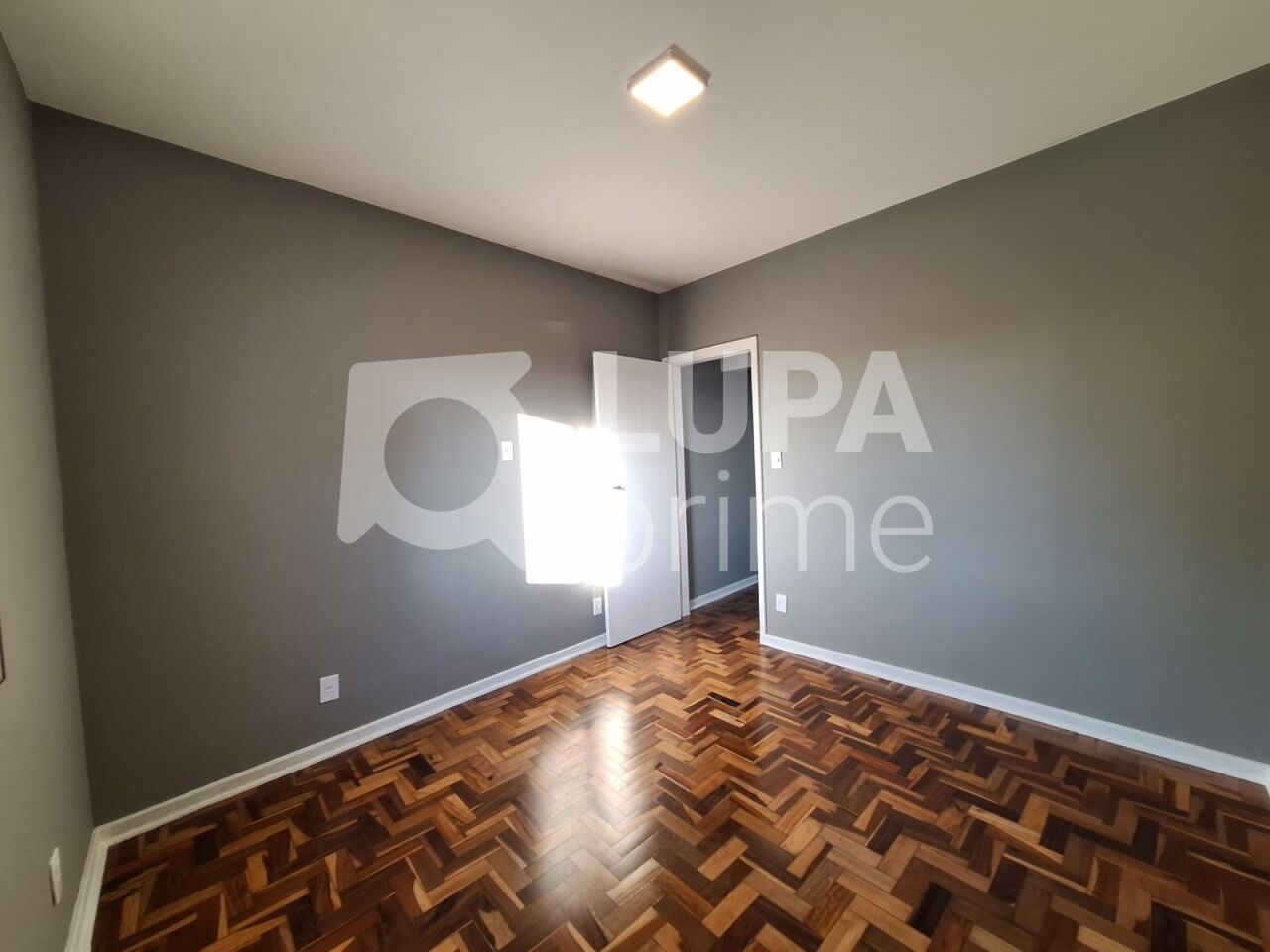 sobrado-venda-sao-paulo-vila-dom-pedro-ii-2dormitorios-2vagas-153m2-LS43917