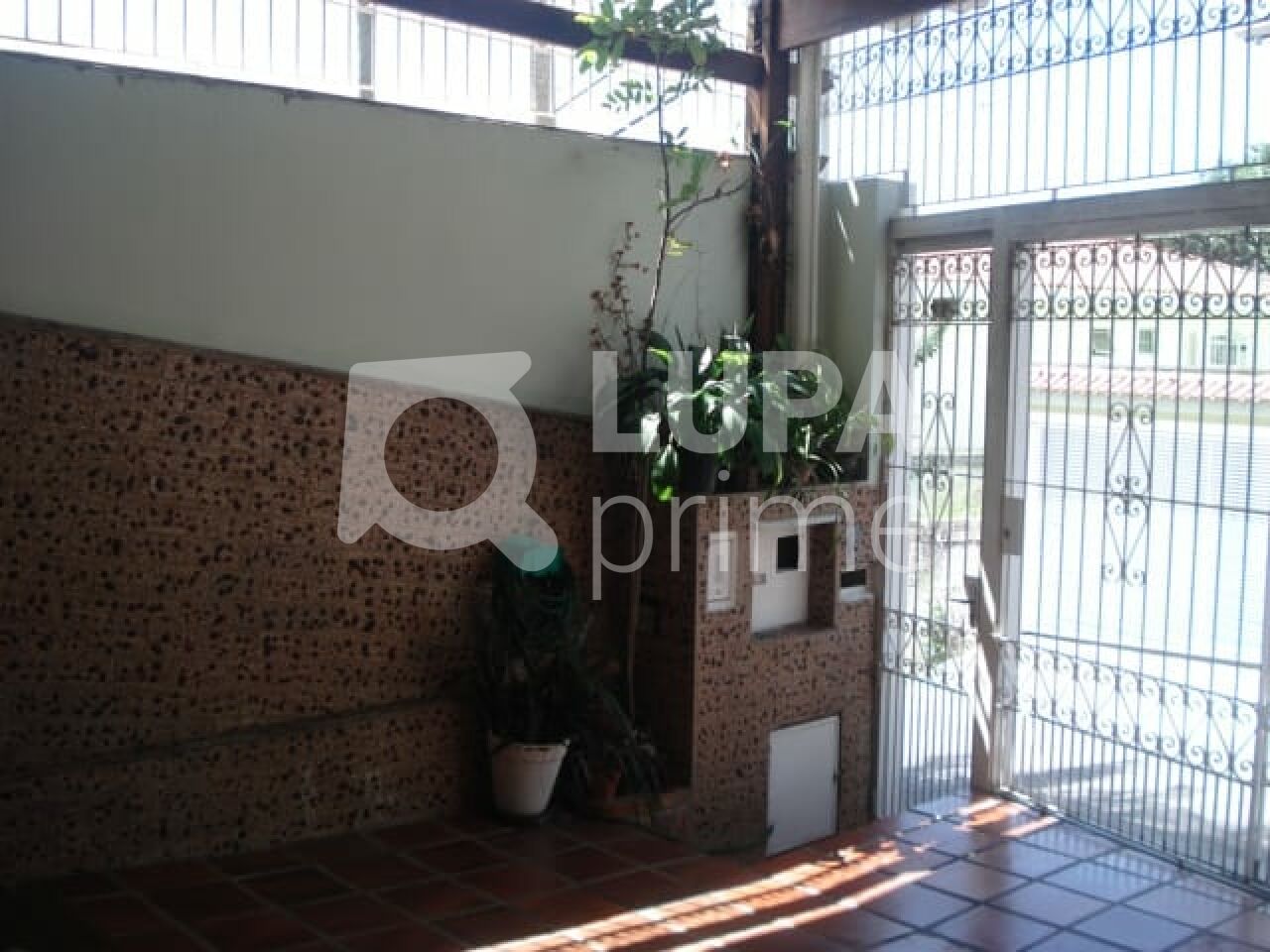 Casa à venda com 3 quartos, 120m² - Foto 23
