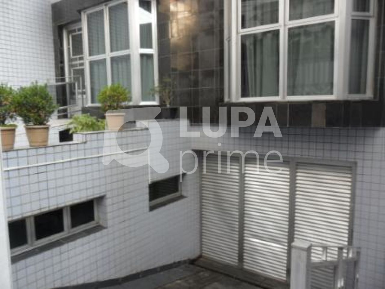 sobrado-locacao-sao-paulo-santana-3dormitorios-1suite-5vagas-500m2-LS4871