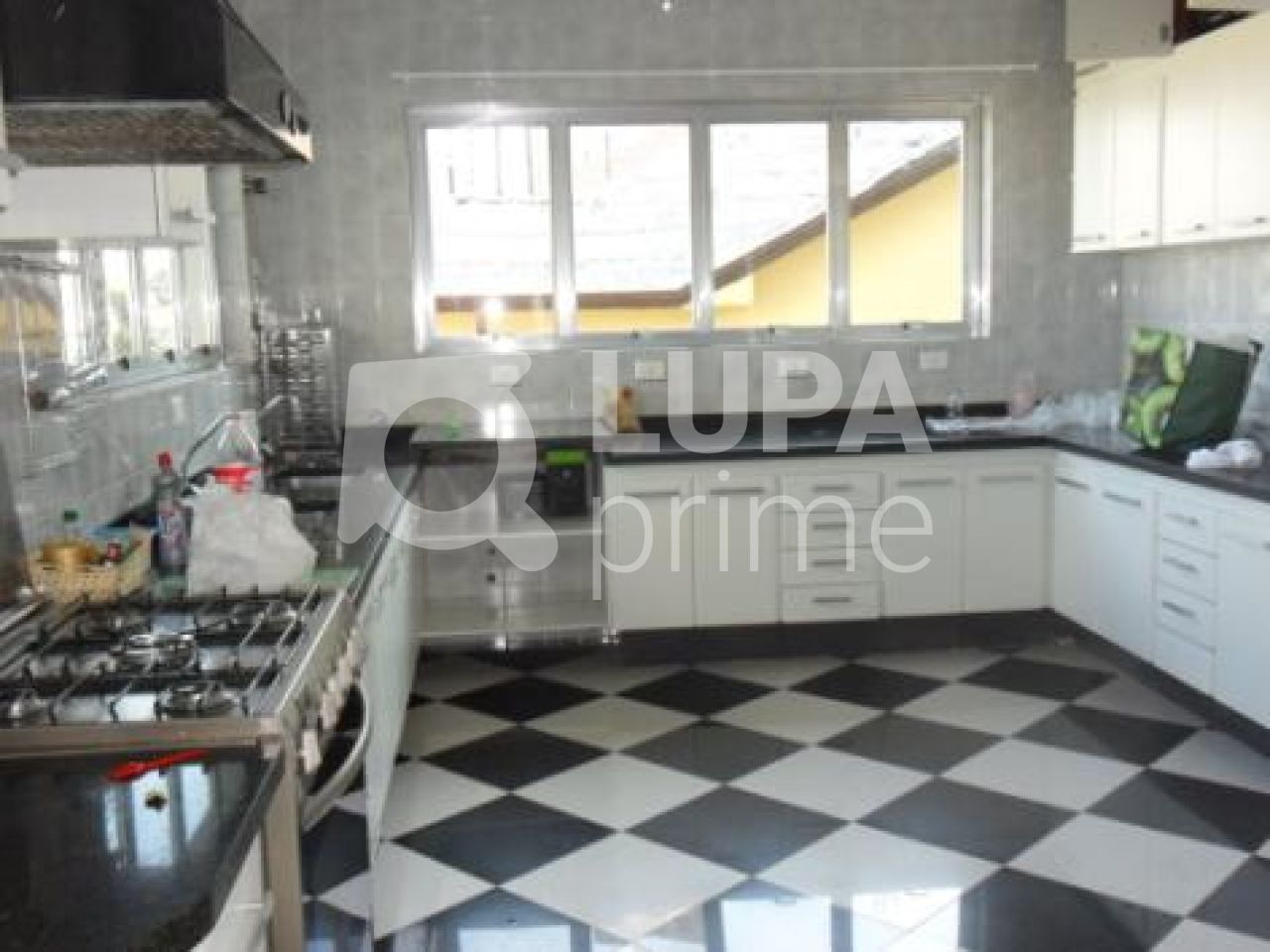 sobrado-locacao-sao-paulo-santana-3dormitorios-1suite-5vagas-500m2-LS4871