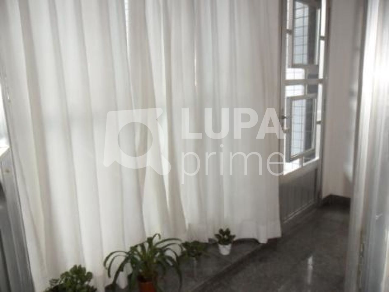 sobrado-locacao-sao-paulo-santana-3dormitorios-1suite-5vagas-500m2-LS4871