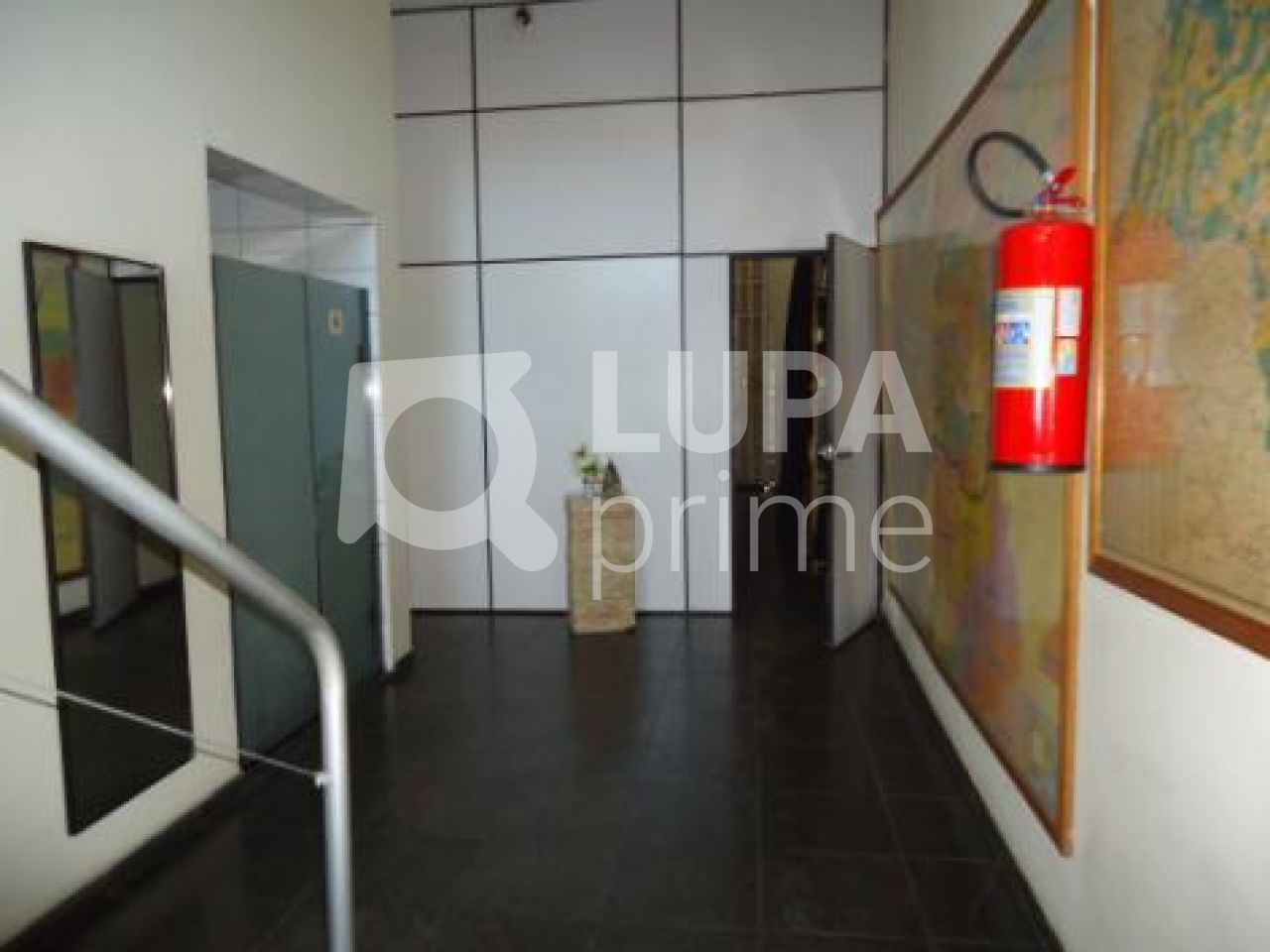 predio-locacao-sao-paulo-vila-romero-2vagas-500m2-LS5018