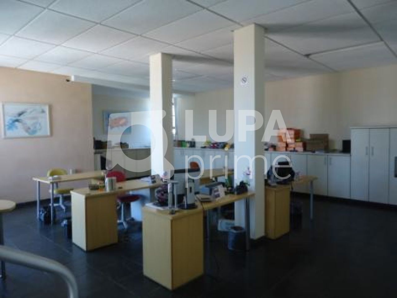 predio-locacao-sao-paulo-vila-romero-2vagas-500m2-LS5018