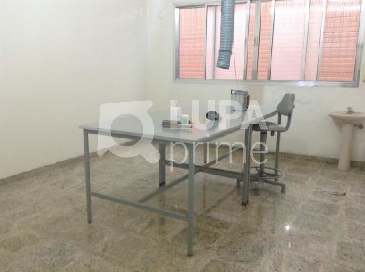 predio-locacao-sao-paulo-vila-dom-pedro-ii-5vagas-477m2-LS5300