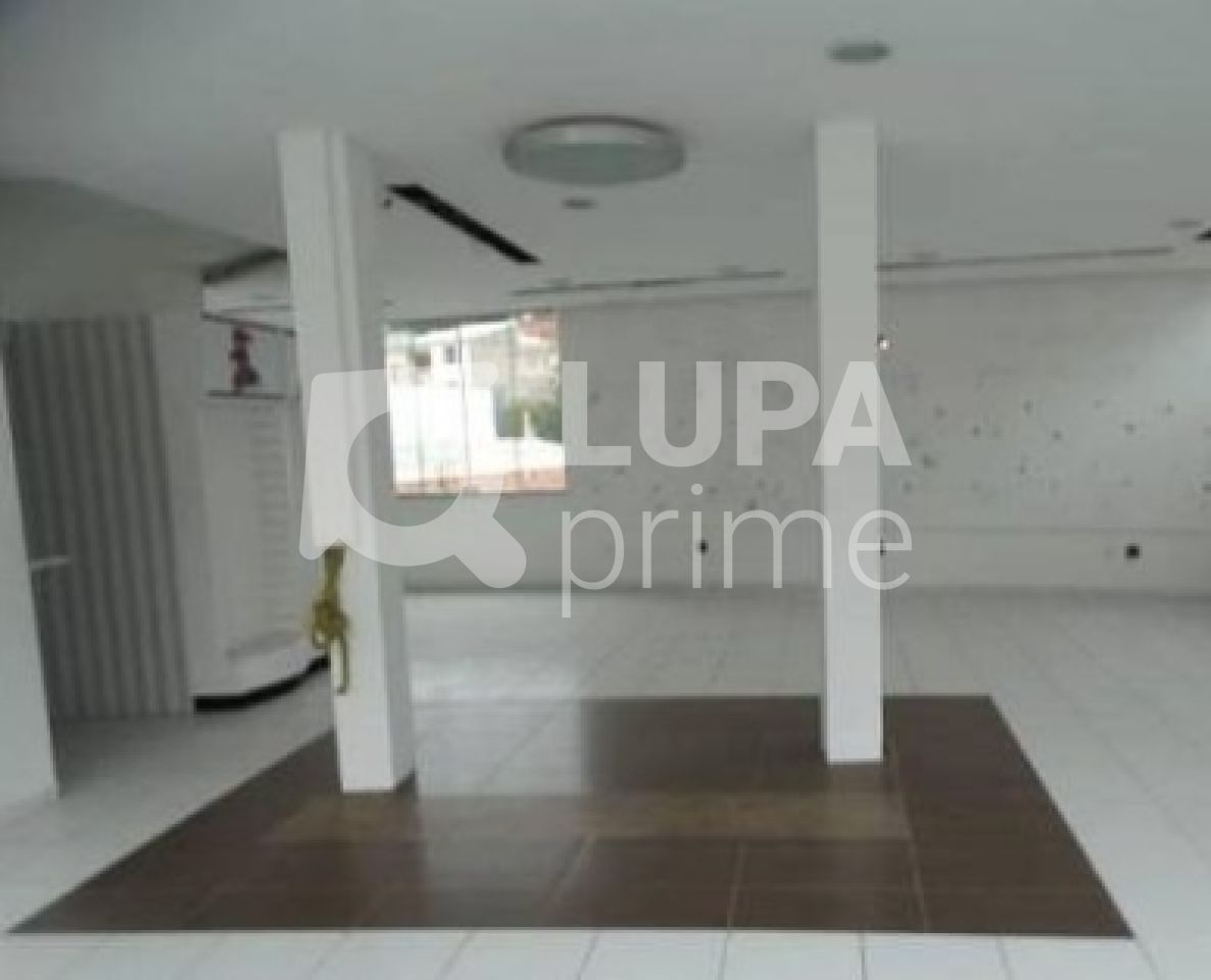 predio-locacao-sao-paulo-agua-fria-5vagas-480m2-LS6446
