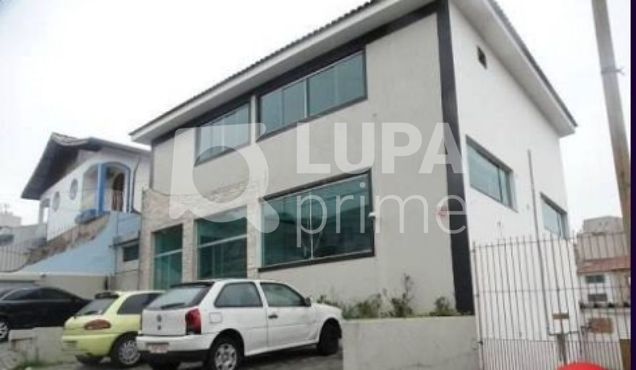 predio-locacao-sao-paulo-agua-fria-5vagas-480m2-LS6446