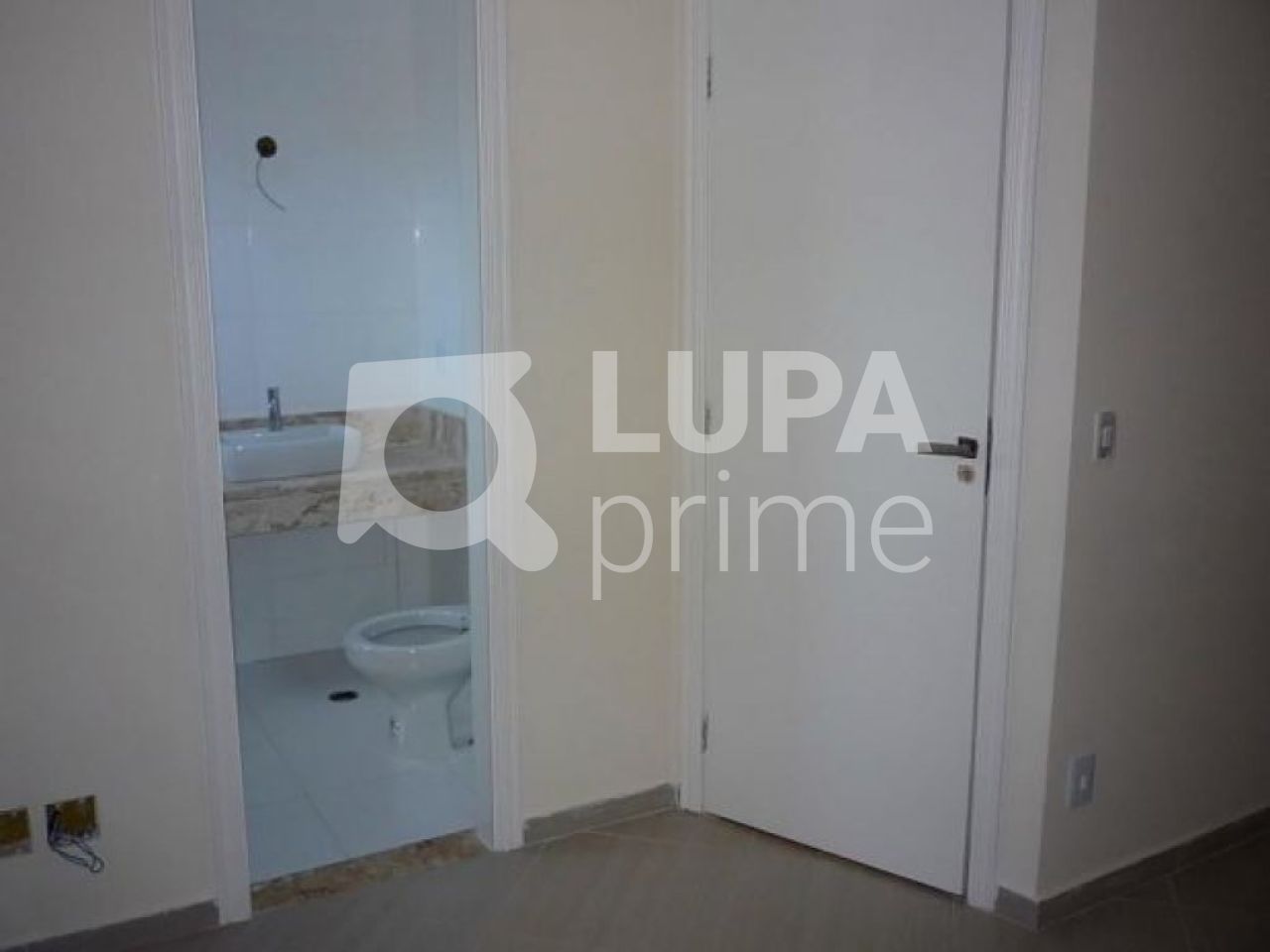 sobrado-venda-sao-paulo-vila-romero-3dormitorios-2suites-3vagas-160m2-LS6821