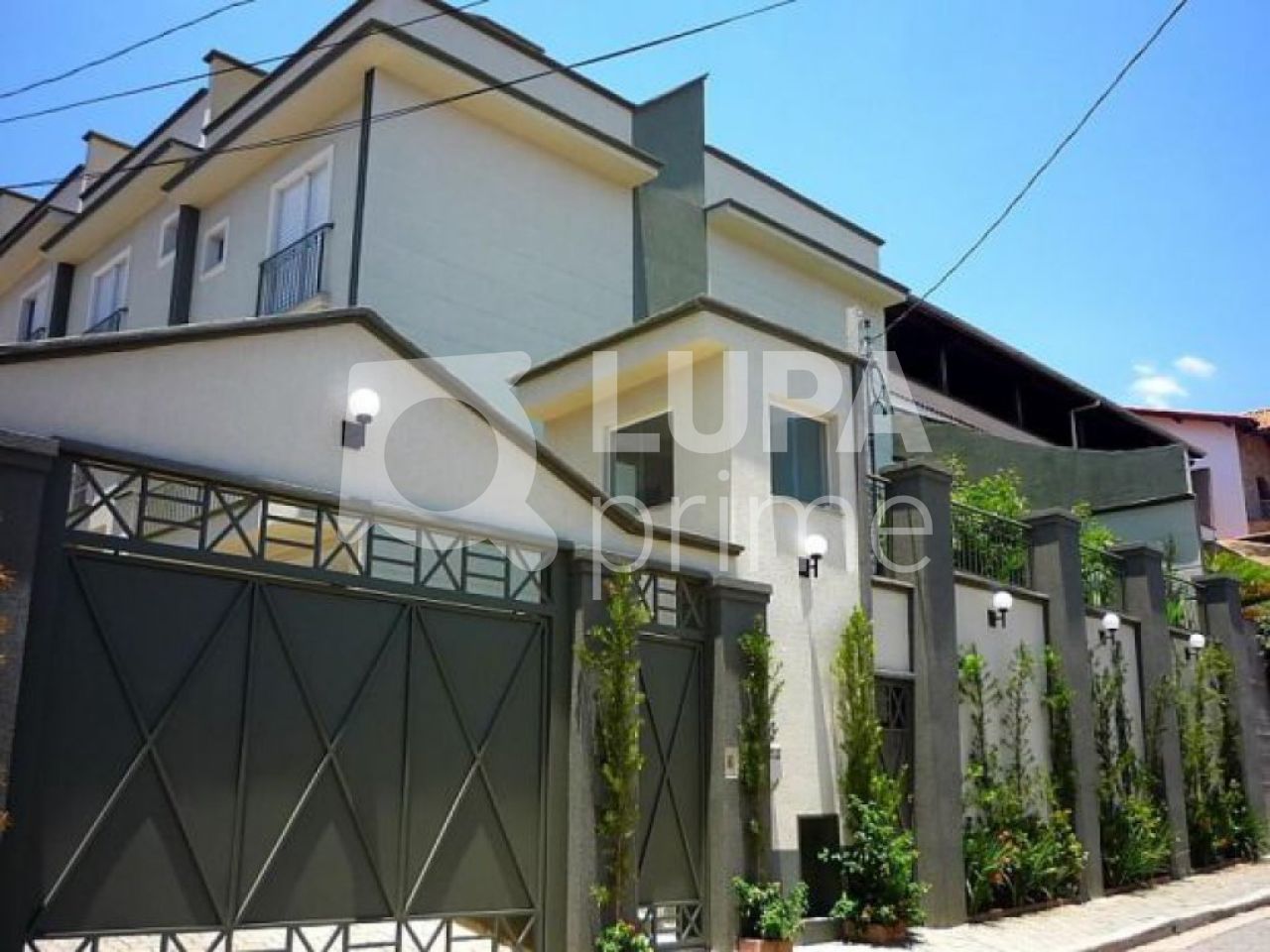 sobrado-venda-sao-paulo-vila-romero-3dormitorios-2suites-3vagas-160m2-LS6822