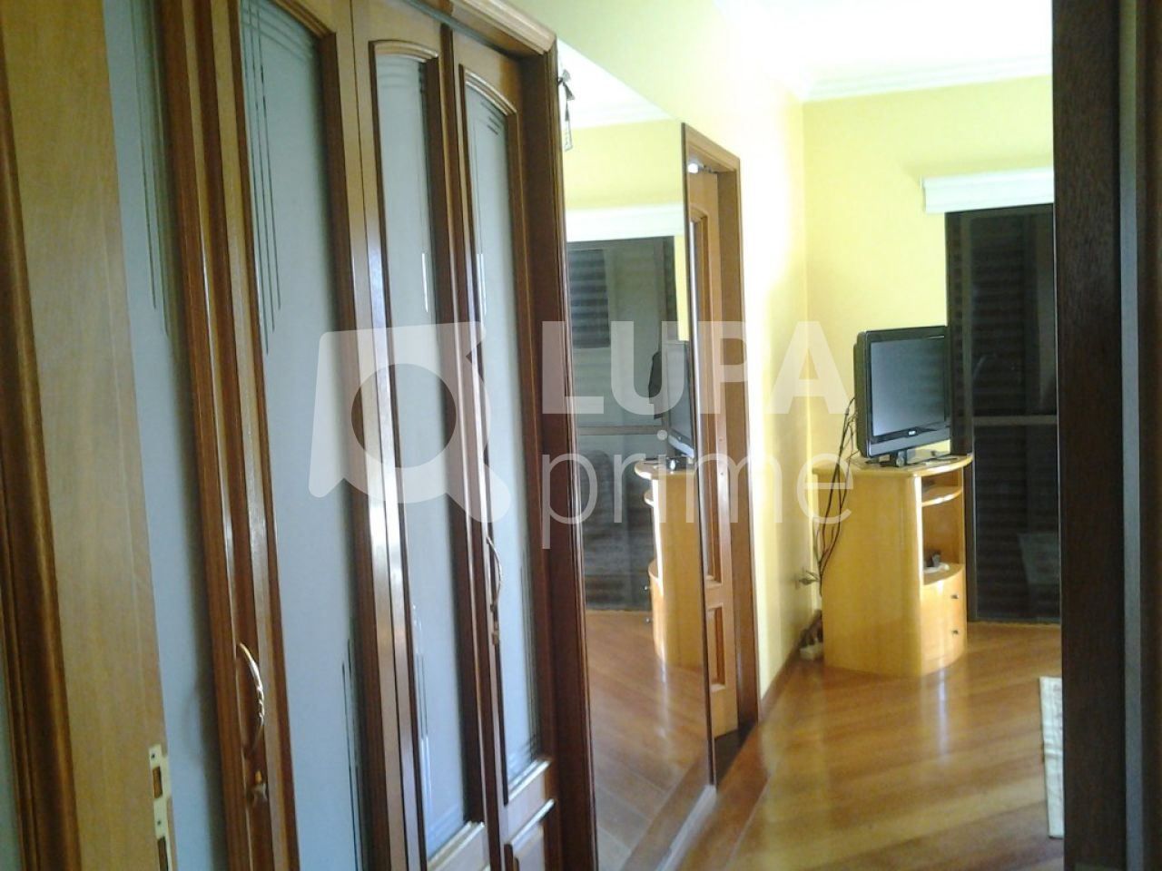 sobrado-venda-sao-paulo-parque-peruche-4dormitorios-1suite-3vagas-175m2-LS8201