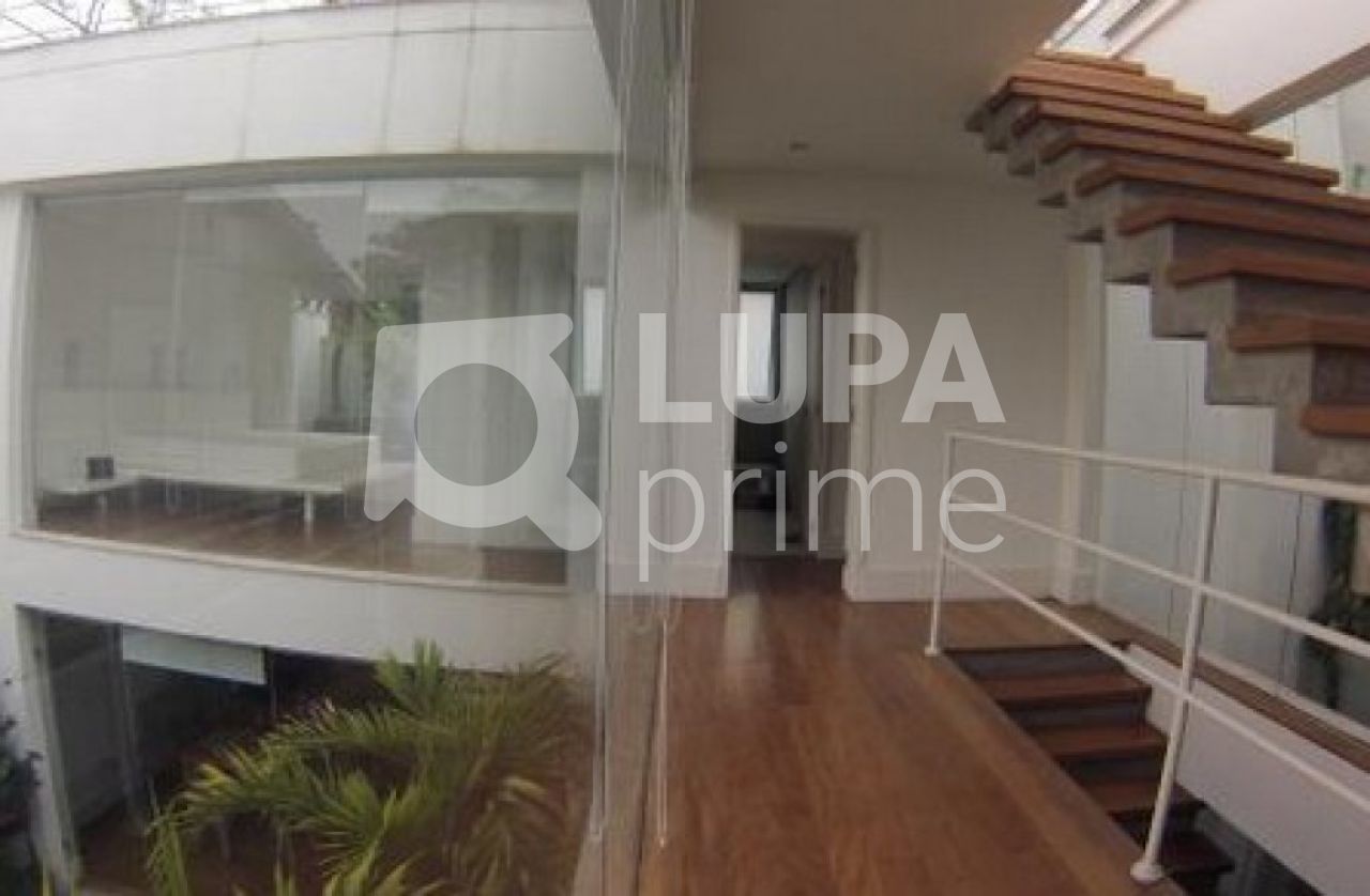 sobrado-venda-sao-paulo-parque-colonial-3dormitorios-3suites-3vagas-219m2-LS8211