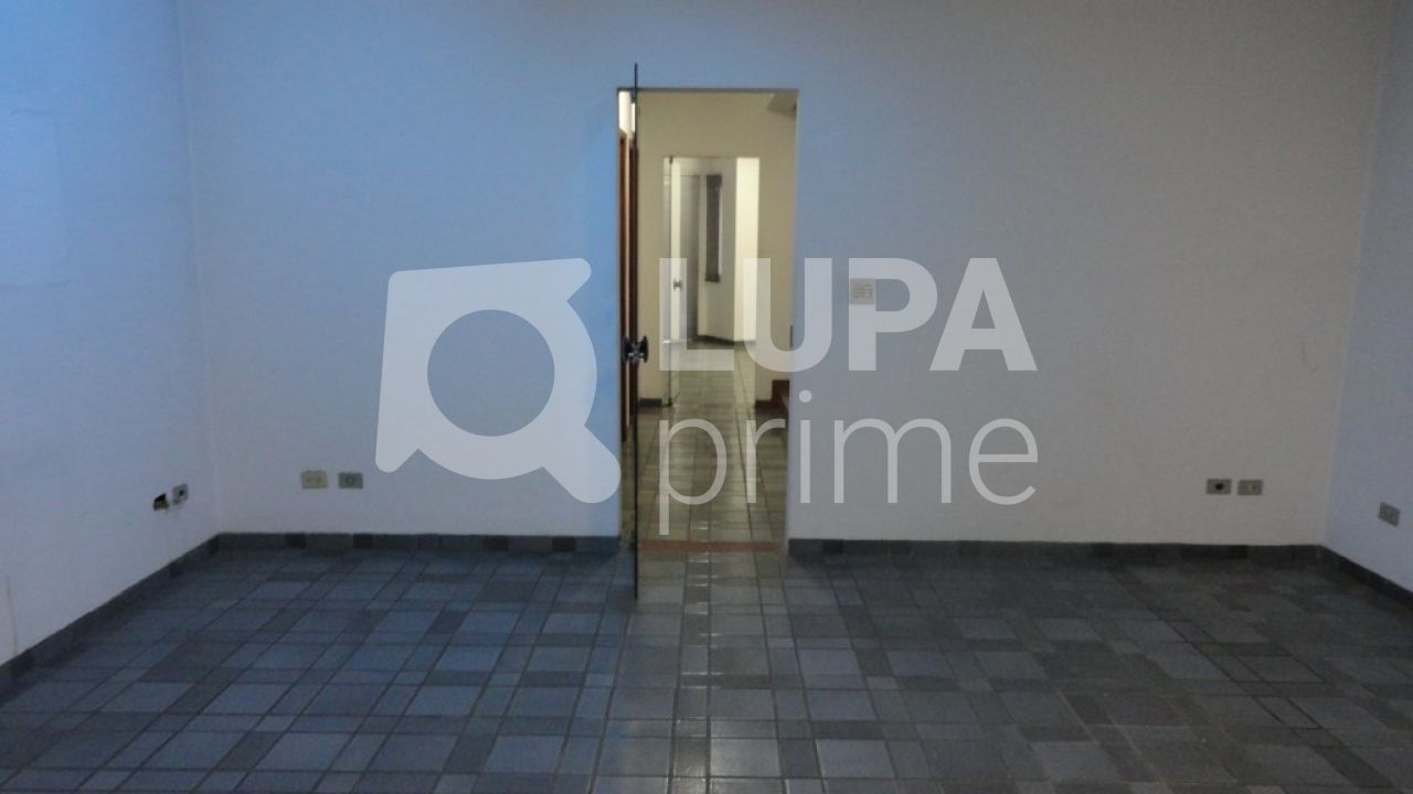 predio-venda-sao-paulo-interlagos-5vagas-239m2-LS8392