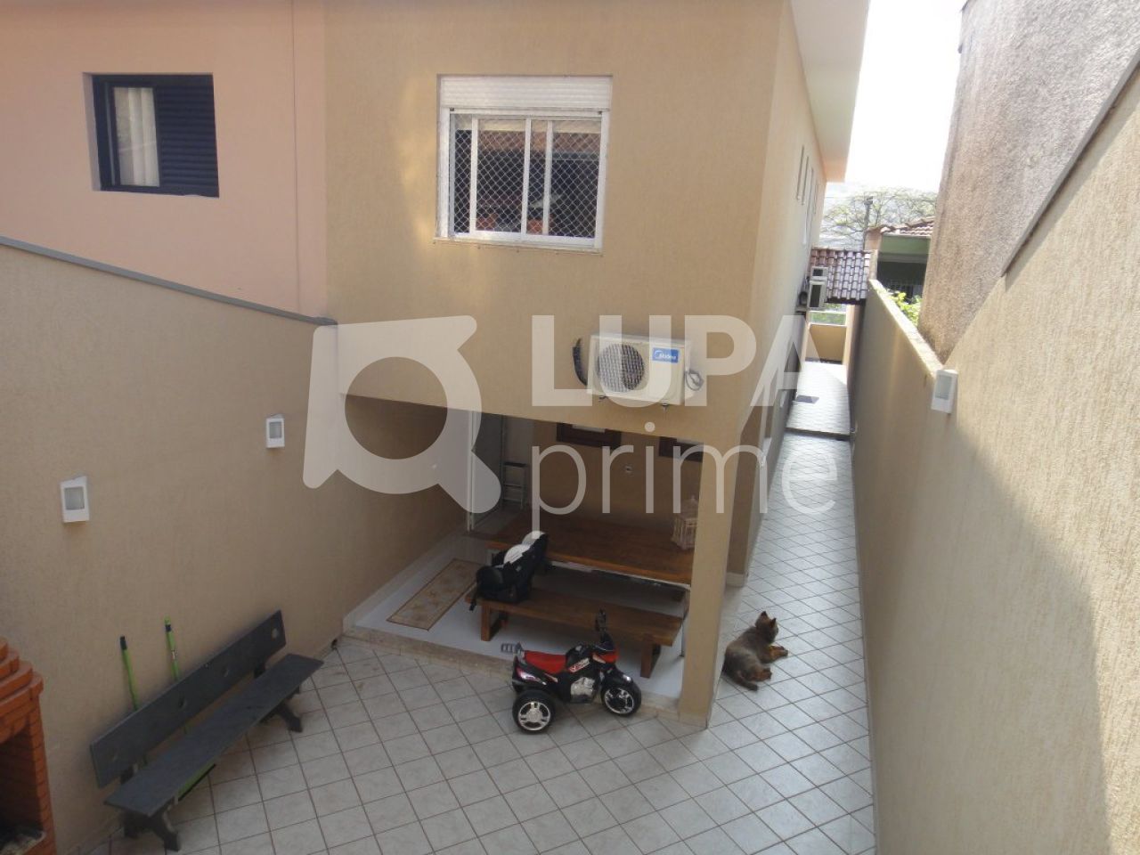 sobrado-venda-sao-paulo-vila-pereira-cerca-3dormitorios-3suites-4vagas-330m2-LS8591