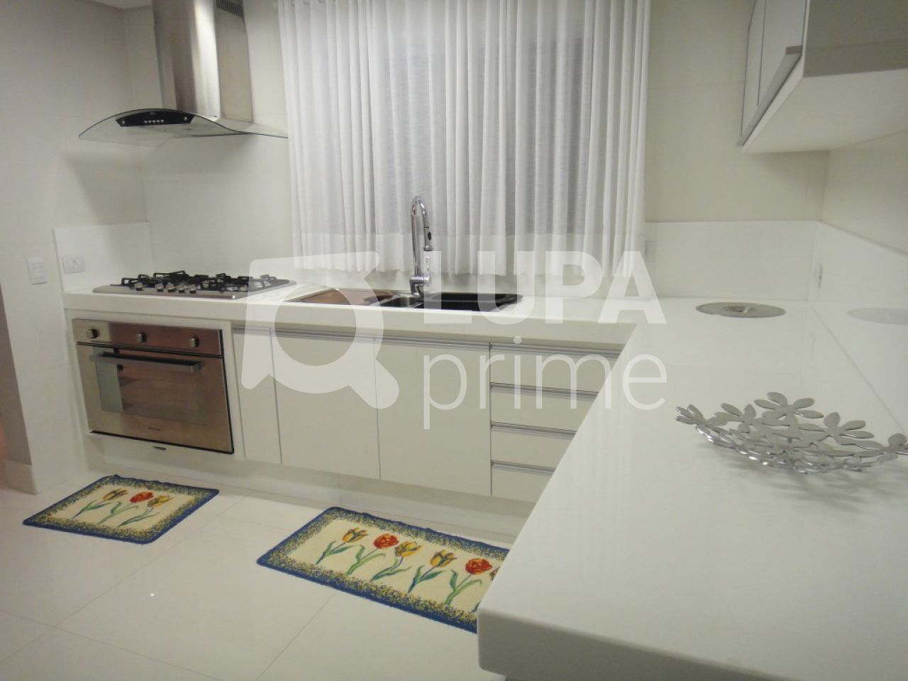 sobrado-venda-sao-paulo-vila-pereira-cerca-3dormitorios-3suites-4vagas-330m2-LS8591