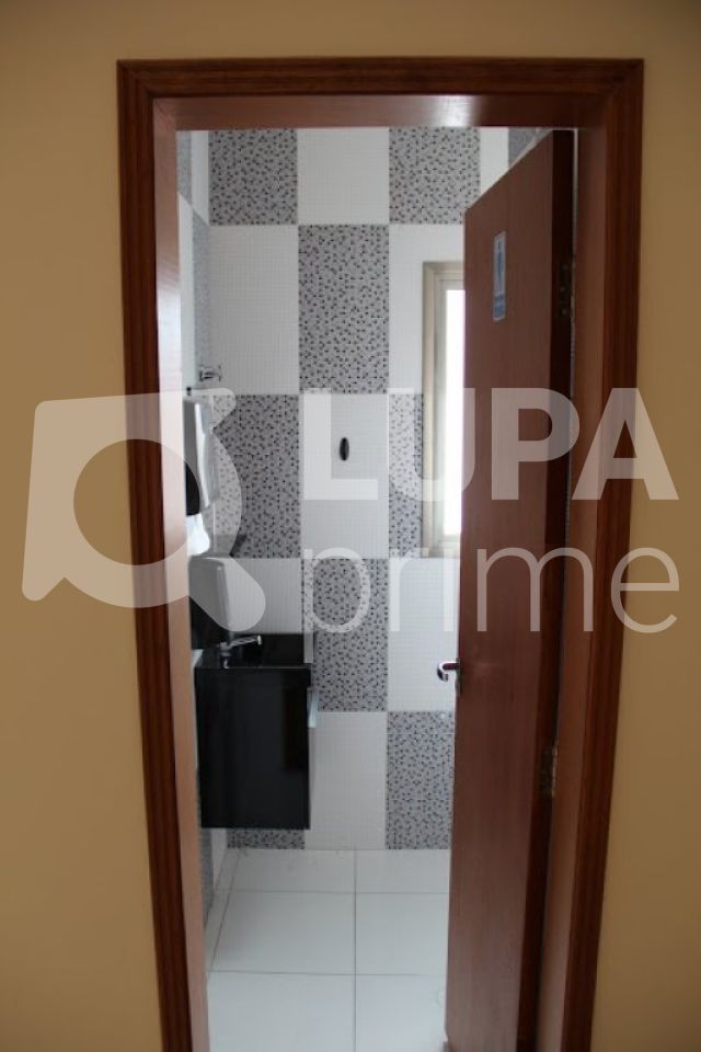 salao-locacao-sao-paulo-agua-fria-10vagas-210m2-LS8616
