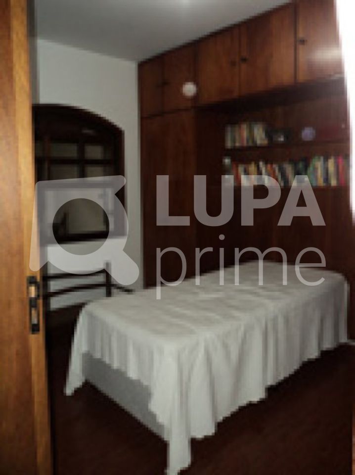 casa-assobradada-venda-sao-paulo-vila-irmaos-arnoni-5dormitorios-2suites-4vagas-186m2-LS9241
