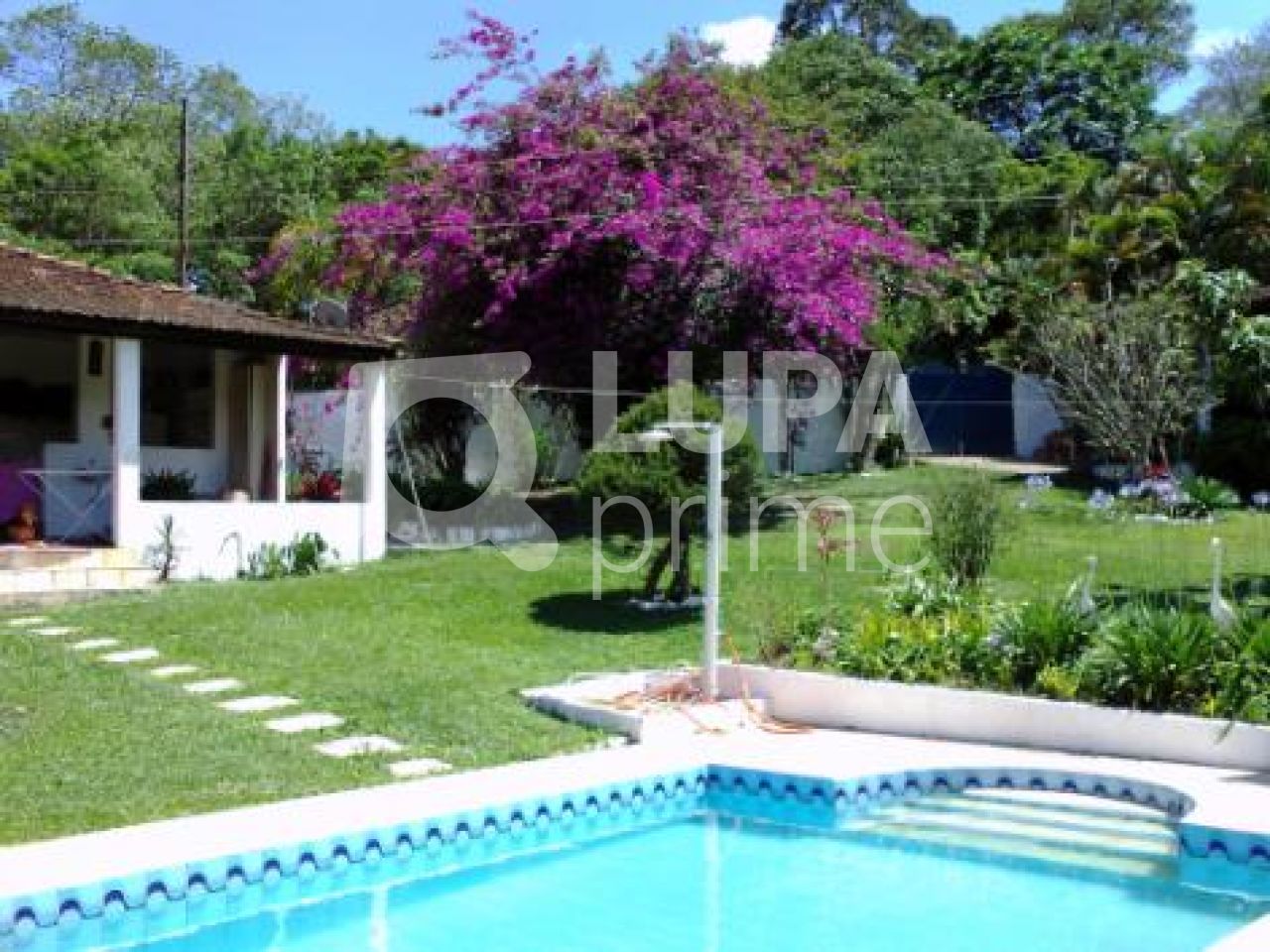 casa-terrea-venda-sao-paulo-jardim-pedra-branca-3dormitorios-3suites-4vagas-400m2-LS953