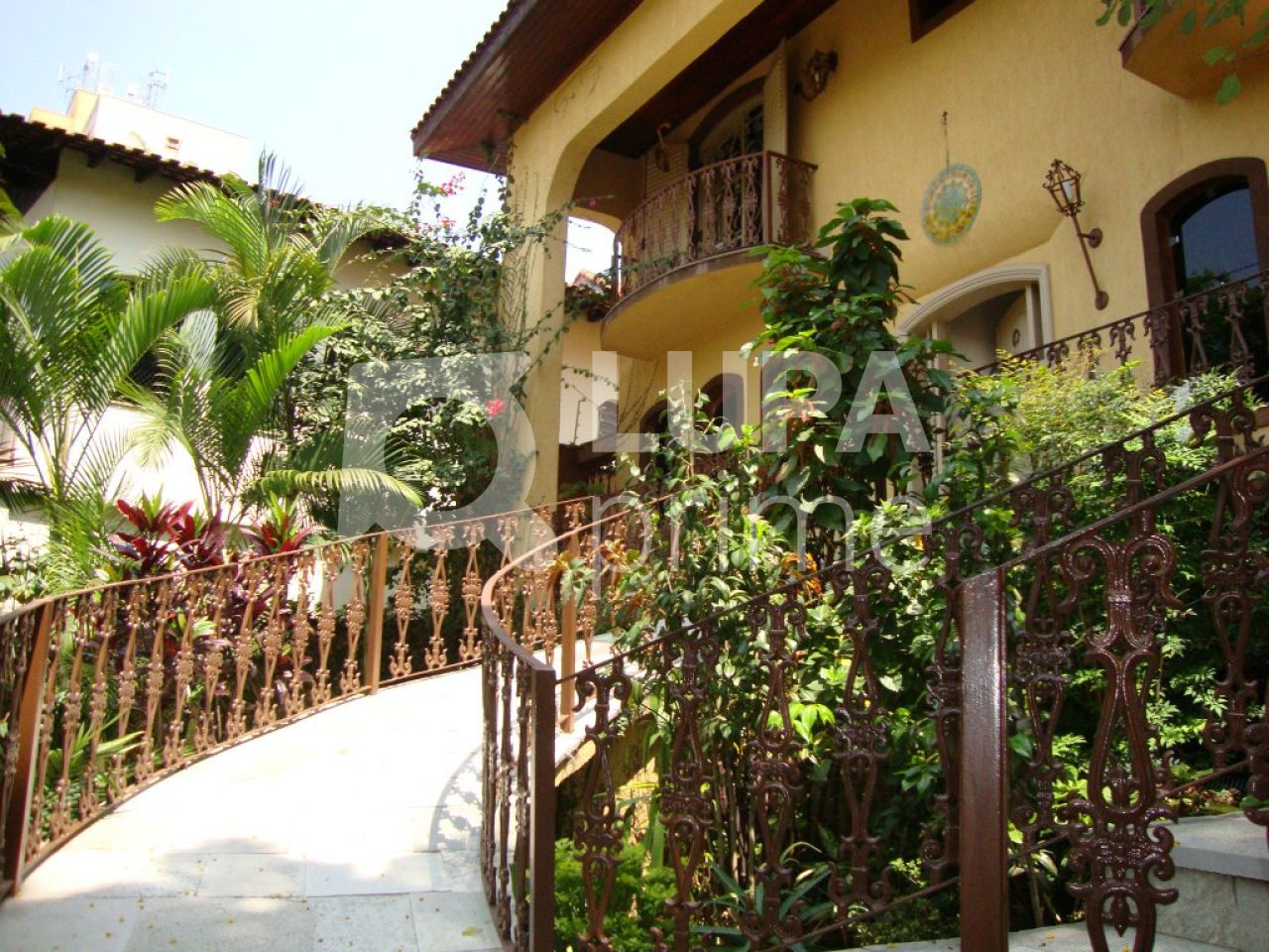 sobrado-venda-sao-paulo-barro-branco-6dormitorios-4suites-11vagas-659m2-LS983
