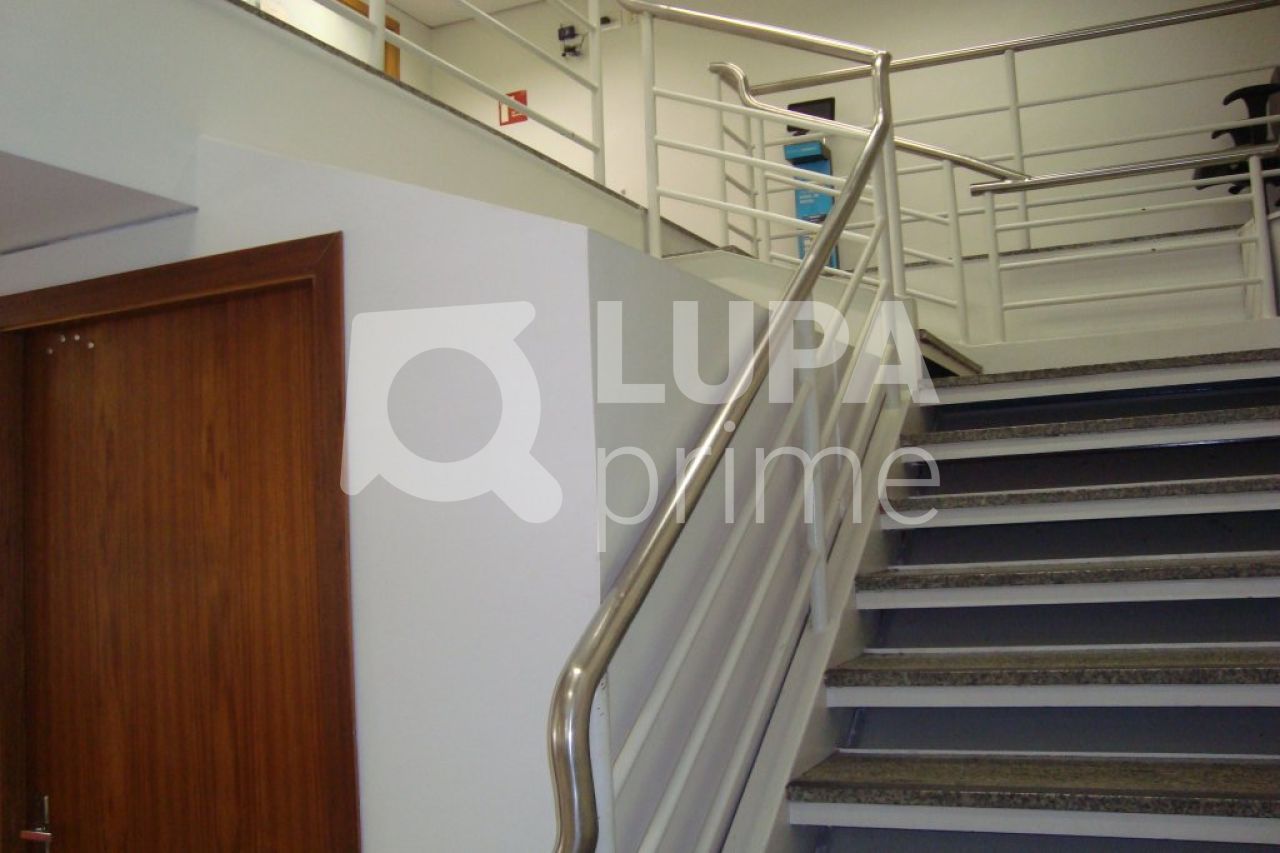 predio-locacao-sao-paulo-santo-amaro-1dormitorio-4vagas-442m2-LS9970