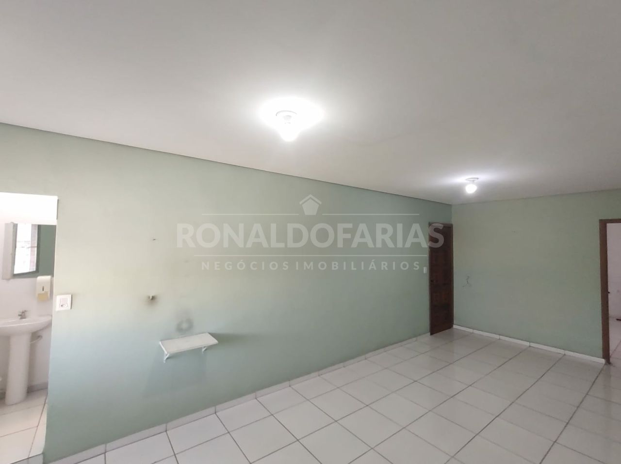 Sala para Locação - Vila Natal