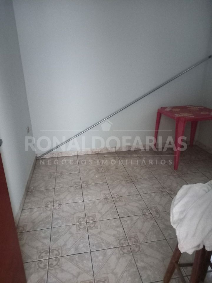 Casa Térrea para Locação - Jardim Colonial