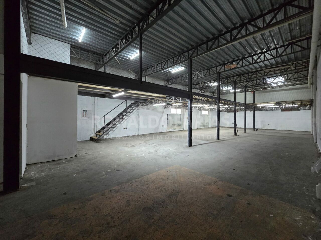 Galpão para Locação - Jardim Palmares Zona Sul