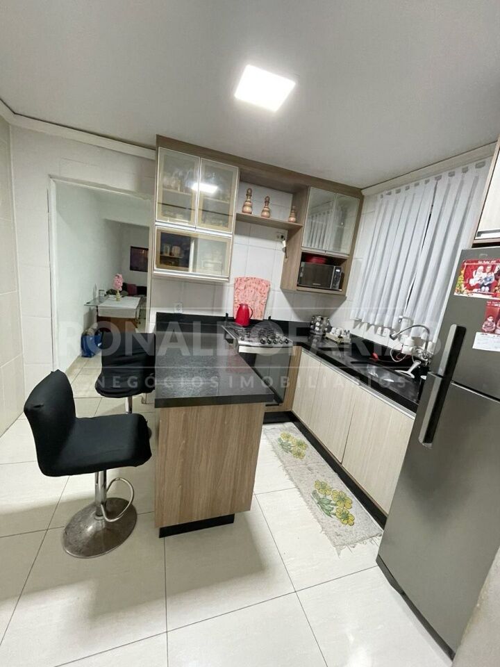 Sobrado para Venda - Parque das Árvores