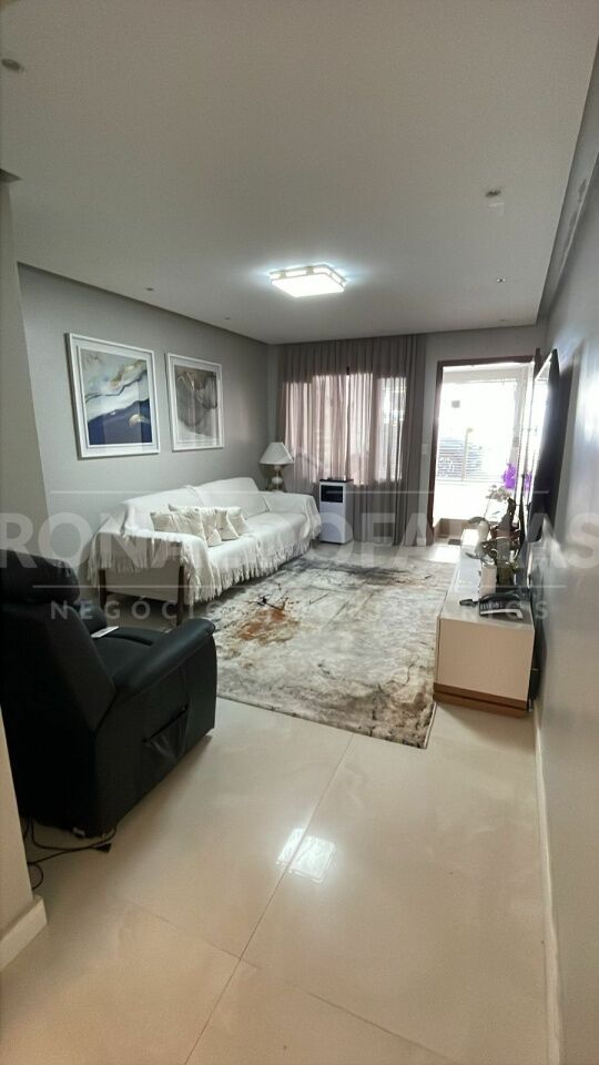 Casa Assobradada para Venda - Jardim Ernestina