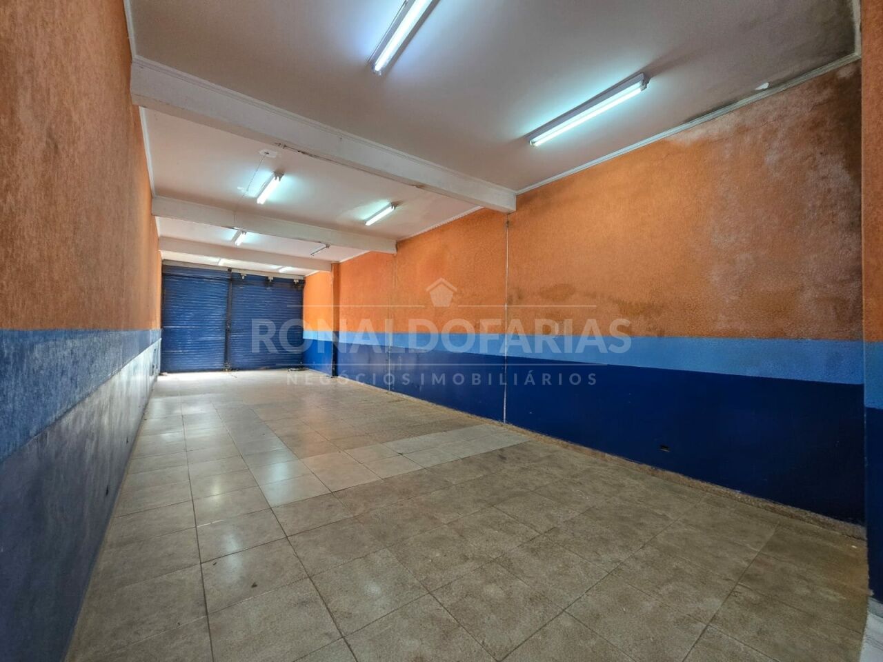 Prédio para Locação - Parque Residencial Cocaia