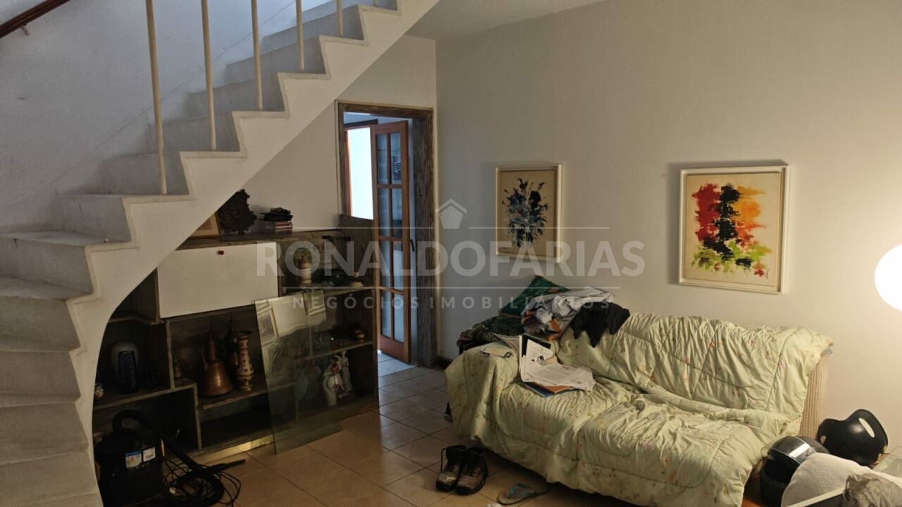 Sobrado para Venda - Veleiros