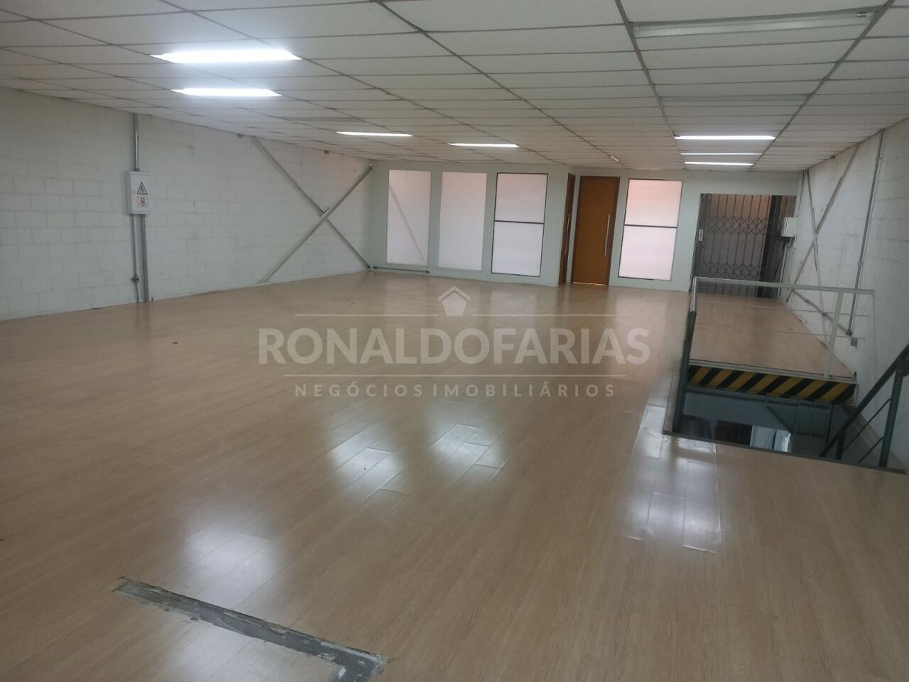 Galpão para Venda - Jardim Promissão