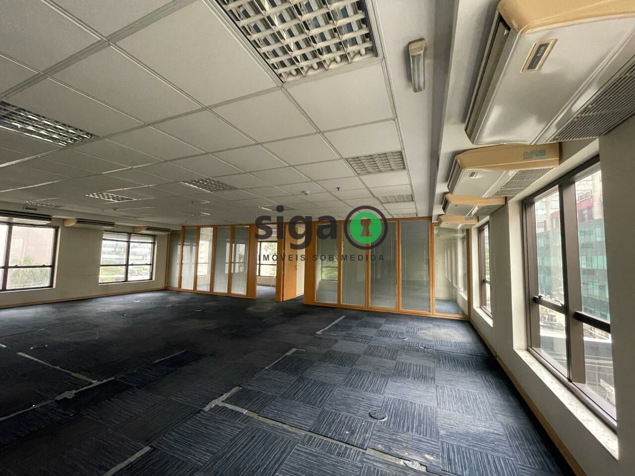 Conjunto Comercial-Sala para Locação - Vila Olímpia