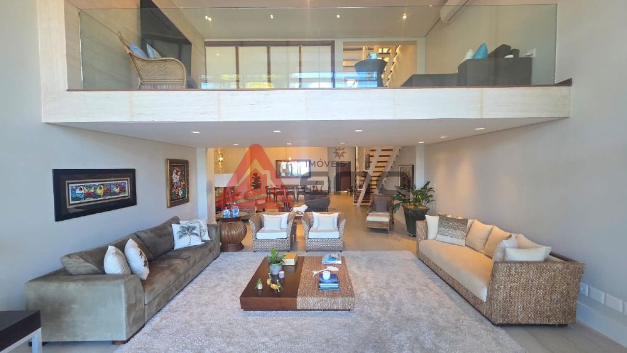 Sobrado para Venda - Balneário Praia do Pernambuco