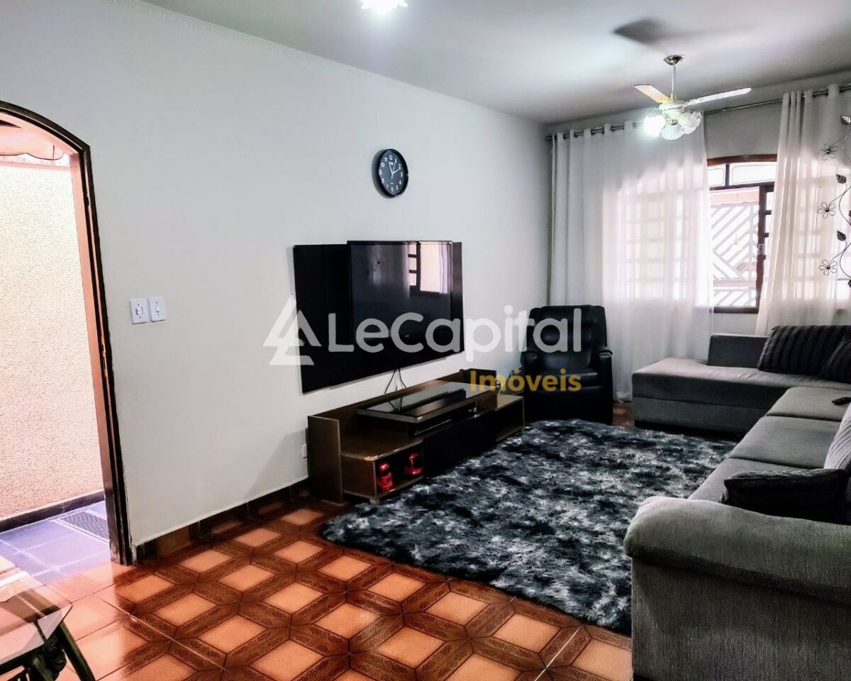 Sobrado para Venda - Jardim Sílvia Maria