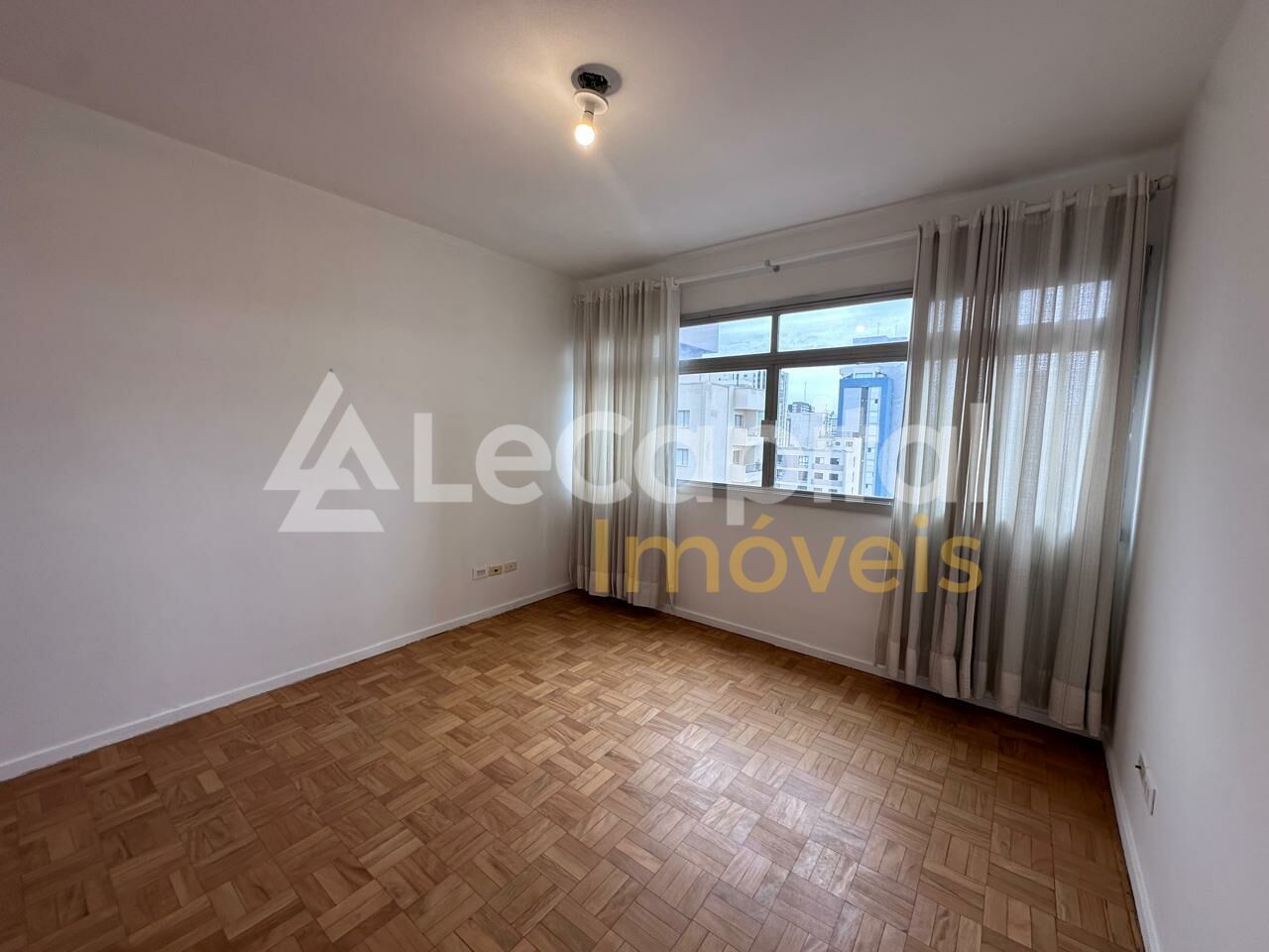 Apartamento para Venda - Vila Clementino