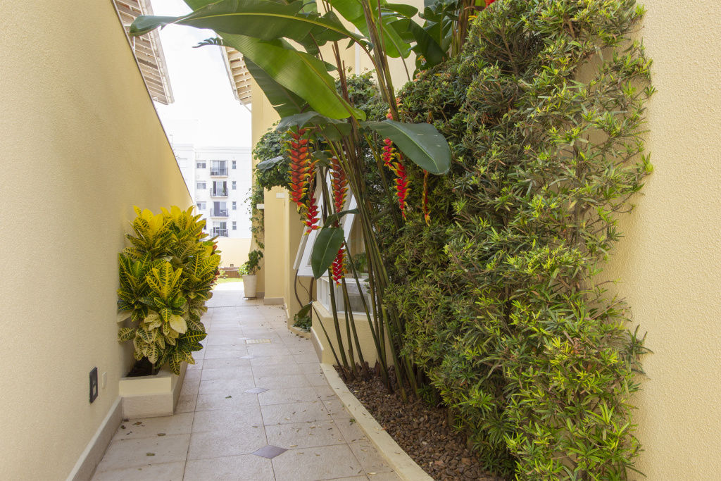 Casa Assobradada para Venda - Jardim Leonor