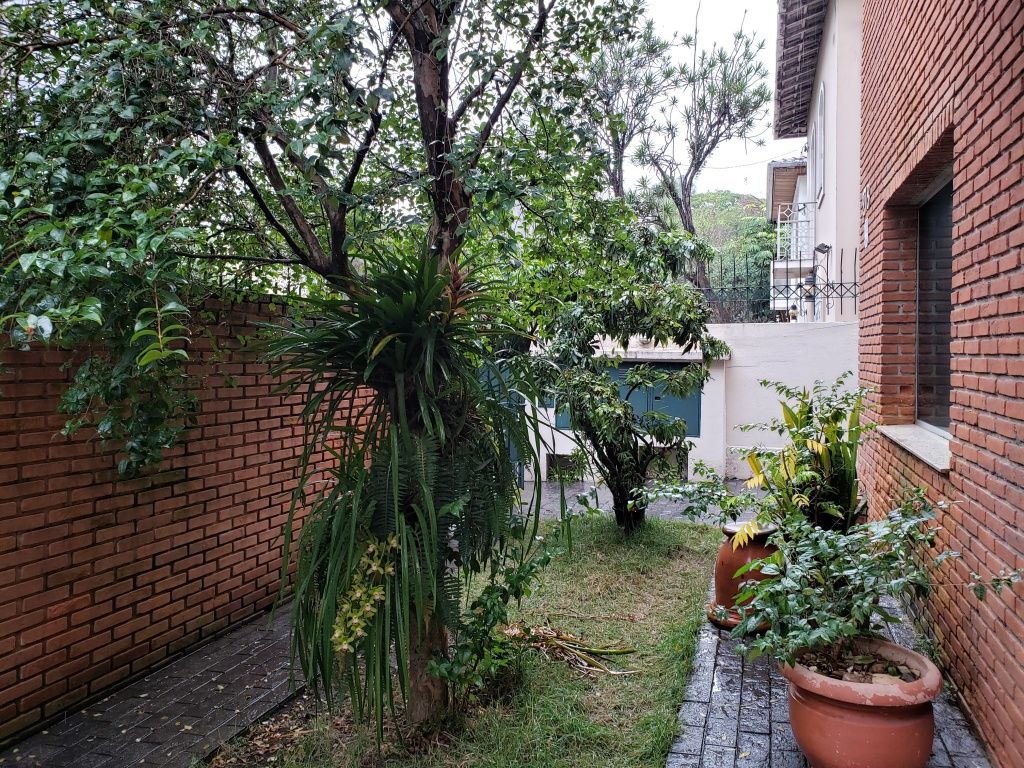 Casa Assobradada para Venda - Jardim Paulistano