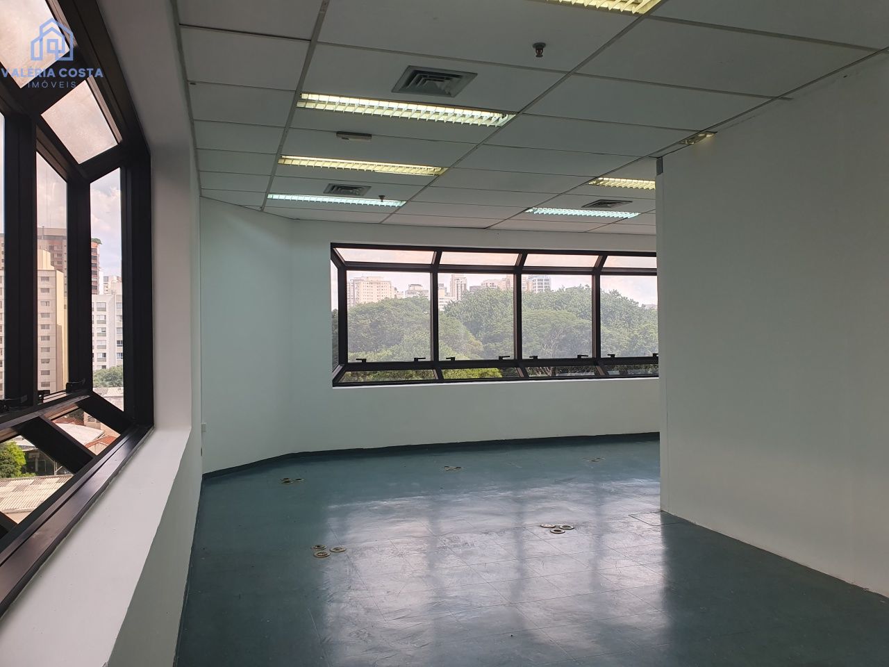Conj. Comercial para Venda - Água Branca