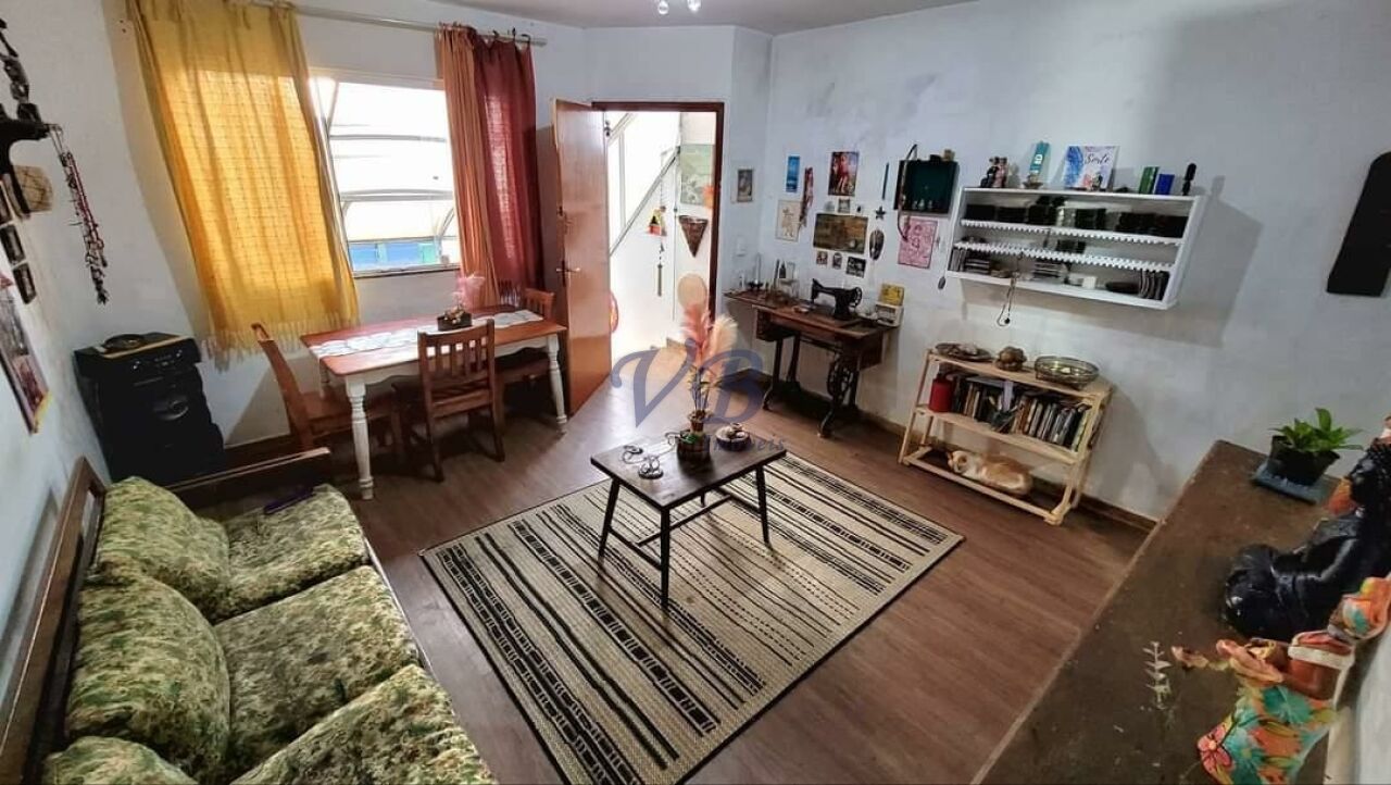 Sobrado para Venda - Parque Industriário