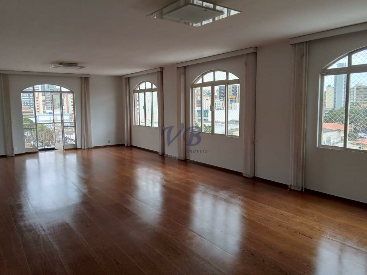 Apartamento para Venda - Centro