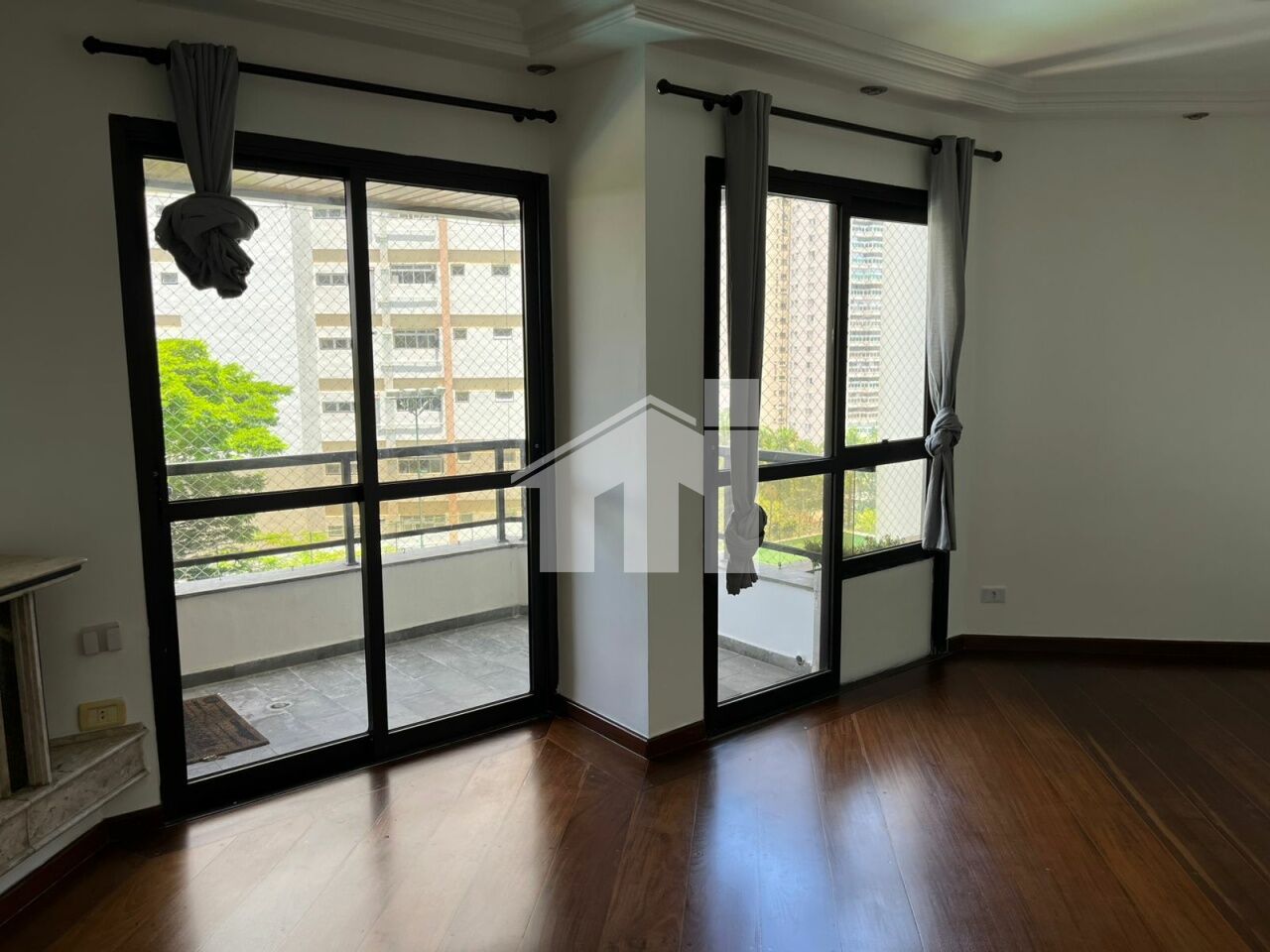 Apartamento para Locação - Campo Belo