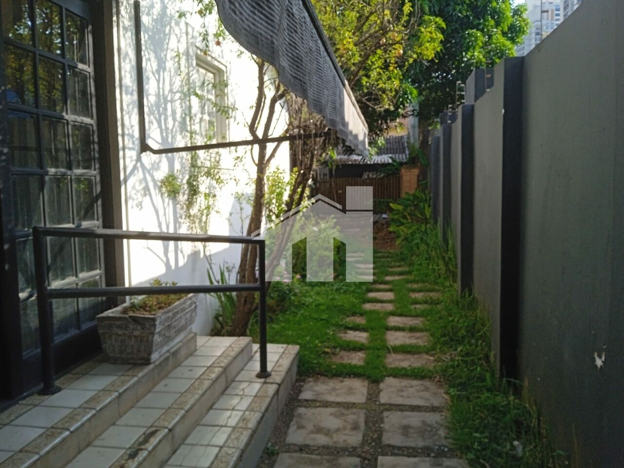 Casa Térrea Comercial para Locação - Campo Belo