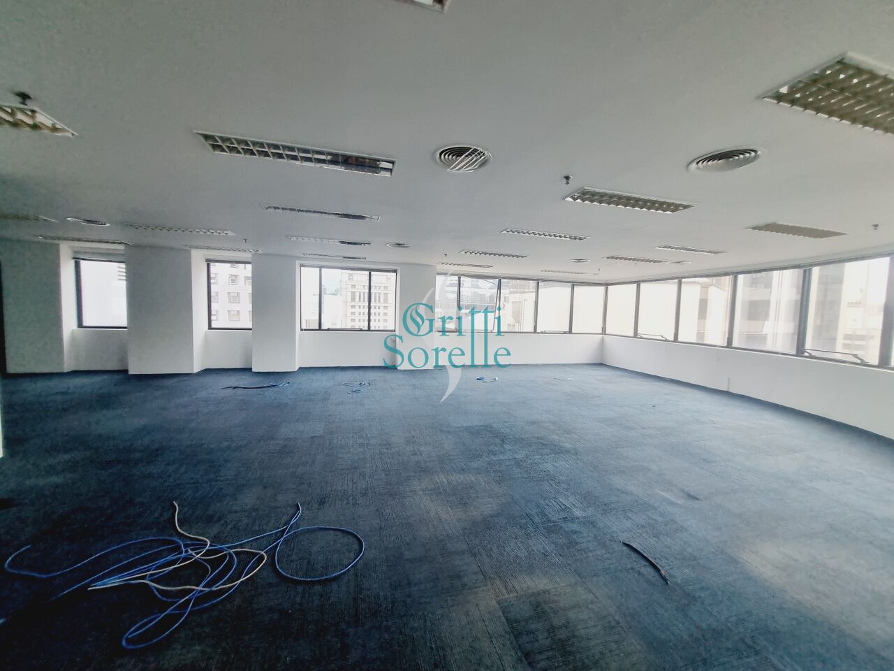 Conj. Comercial para Locação - Cidade Monções