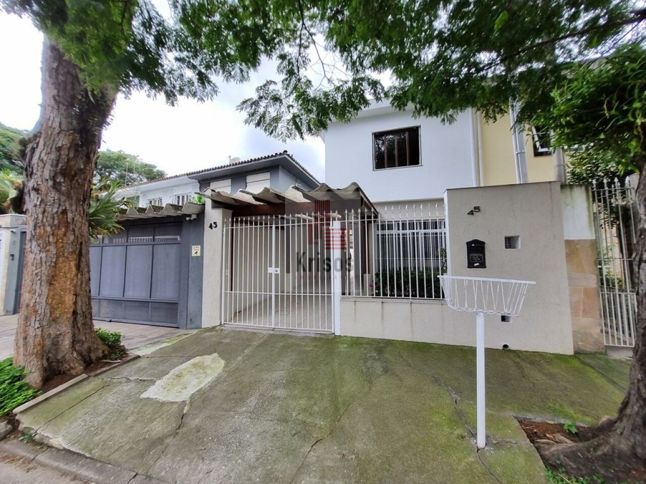 Sobrado para Venda - Instituto De Previd�ncia