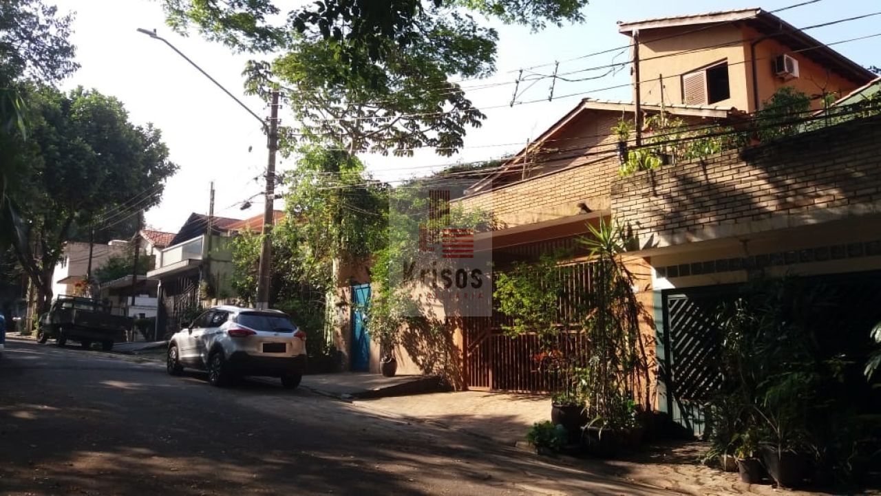 Sobrado para Loca��o - Vila Universit�ria