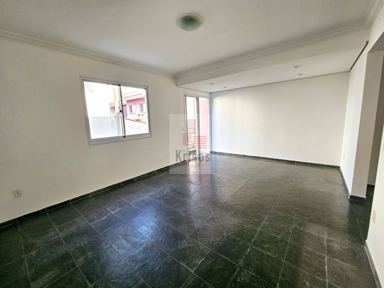 Condomnio para Venda - Vila So Silvestre