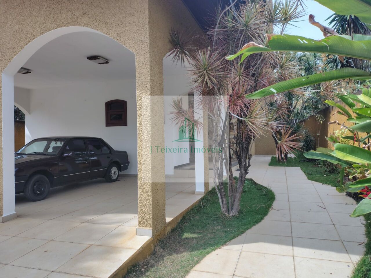 Casa Assobradada para Venda - Interlagos