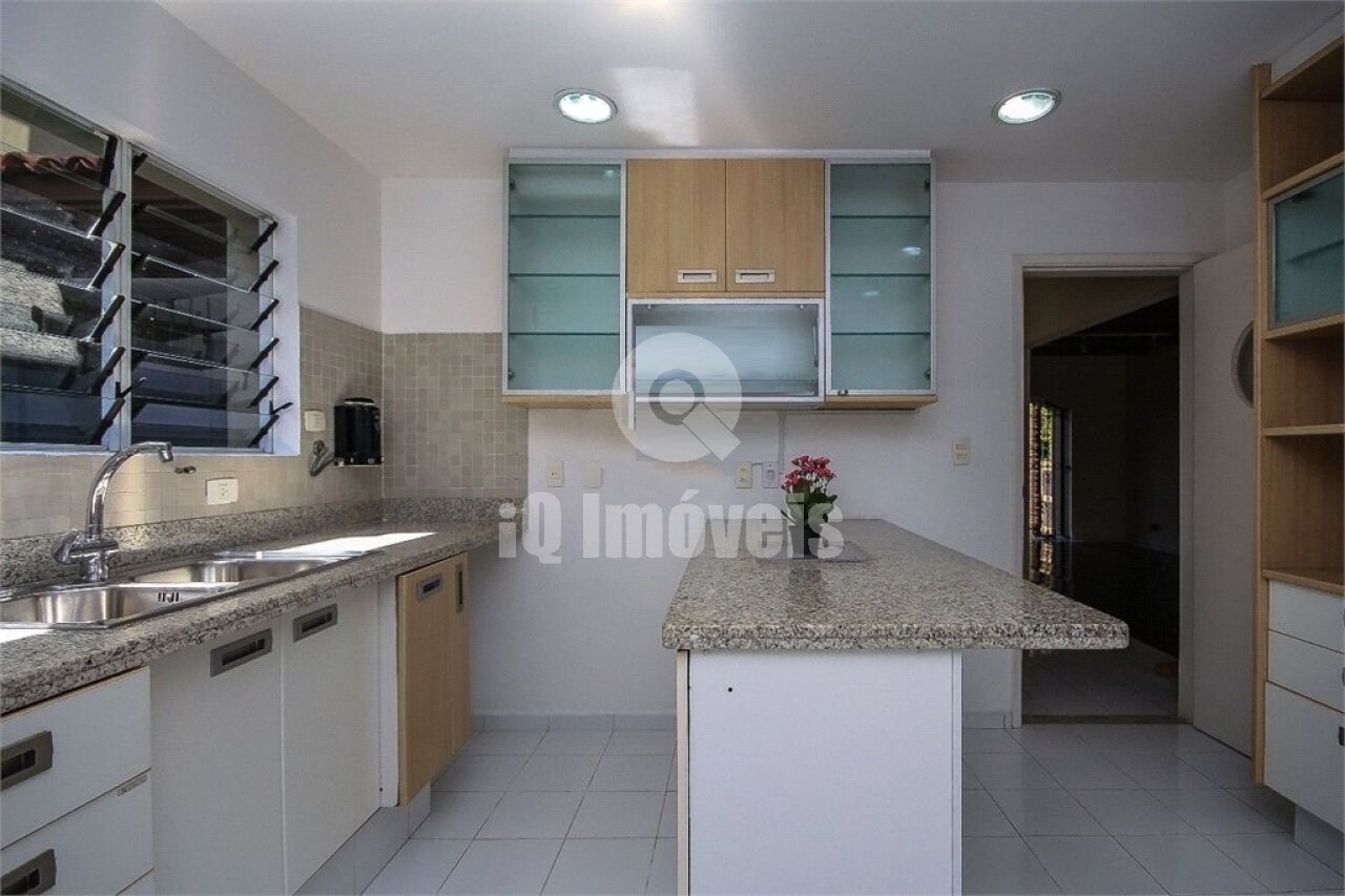 Casa Assobradada para Locação - PACAEMBU