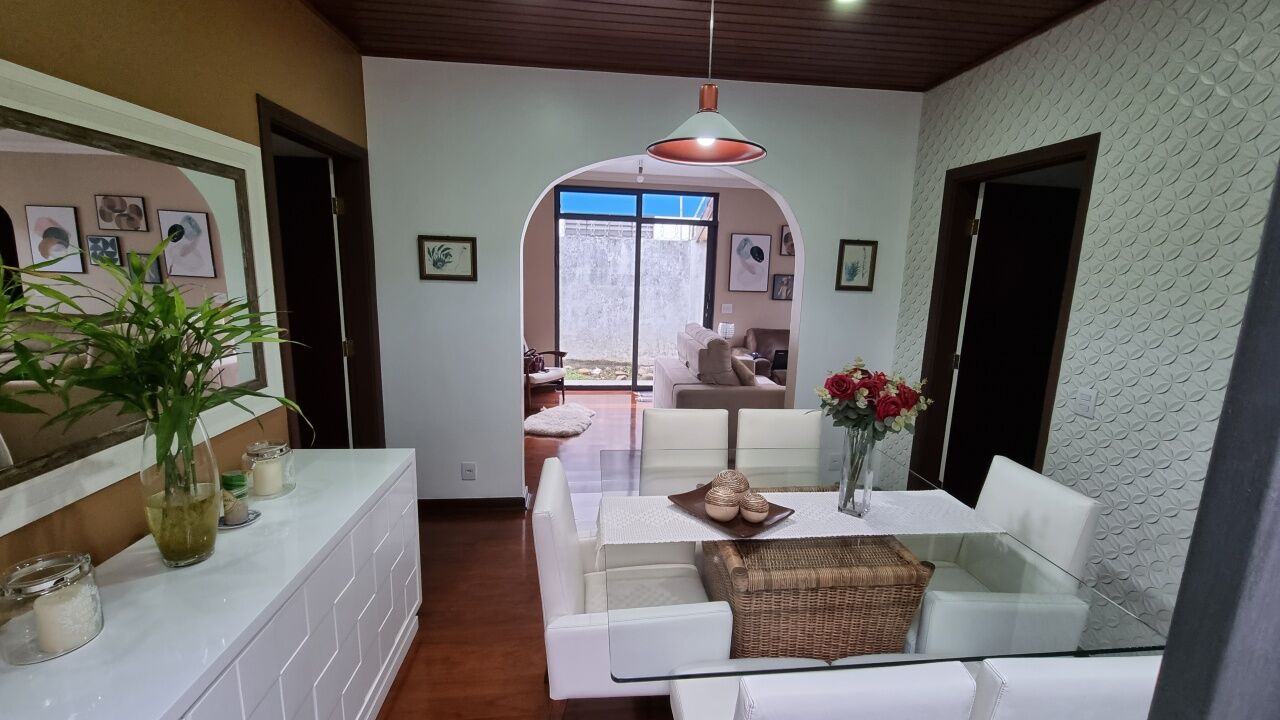 Casa para Venda - BOSQUE DA SAÚDE