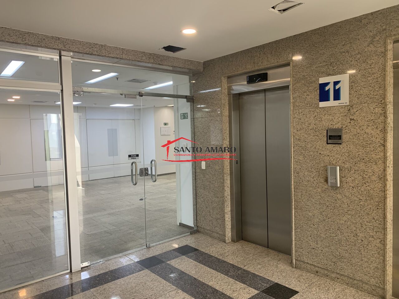 Conj. Comercial para Venda - CIDADE MONÇÕES